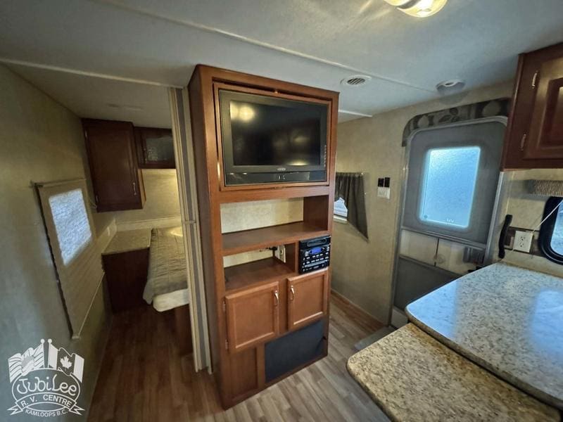 0549CA86-BF5E-4CD2-B883-1DF645B68E49