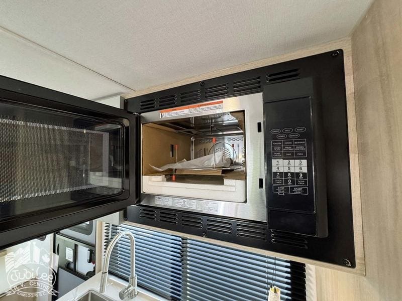 0EA5C3AF-6327-4108-8475-B6C19F2C4655