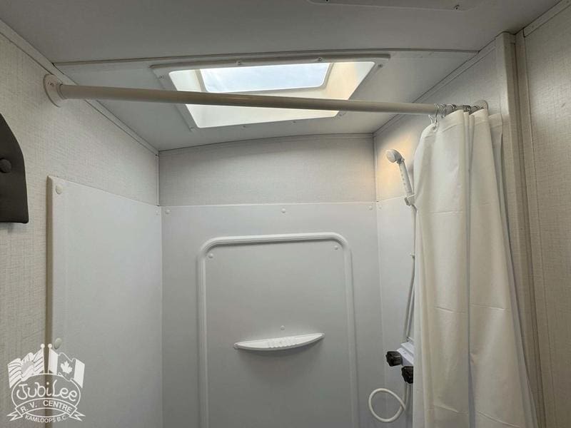 14171E61-670E-4F8C-99BE-EB5FAAD07E8E