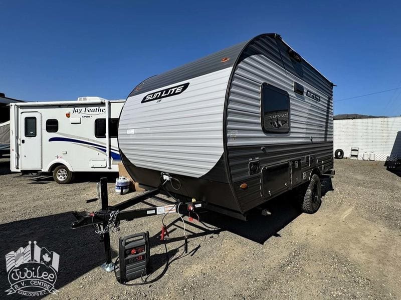 1A20F36D-12EB-491A-B459-9019AEC79988