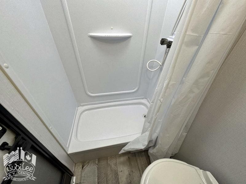 1D2C186C-DBA1-4450-80CC-8A442BDFDCFA