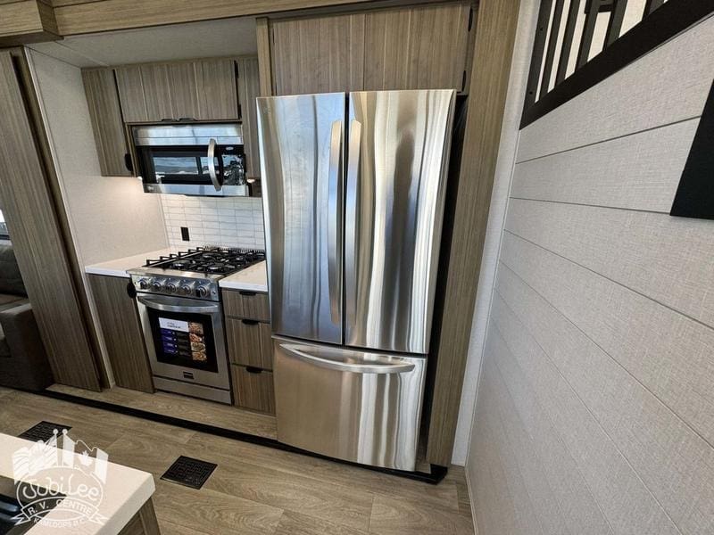 1D5971F2-9D6D-4E50-BA5B-9A194E3F9DF9