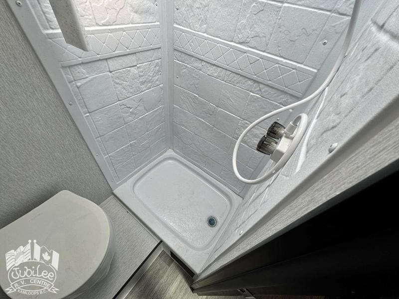 36A24D33-CD9D-44EE-9D5D-C174E661CF4E