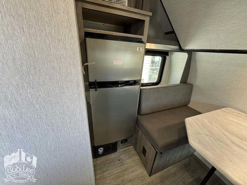 391B1B67-22C6-475A-AC7E-58ECCFEC902F