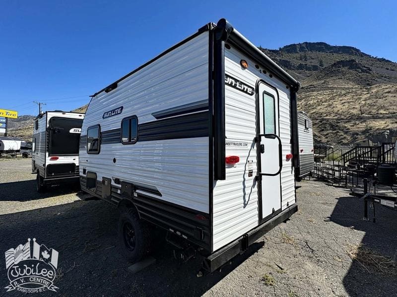 396EEE7F-1F1E-4E82-8095-3518080954D8