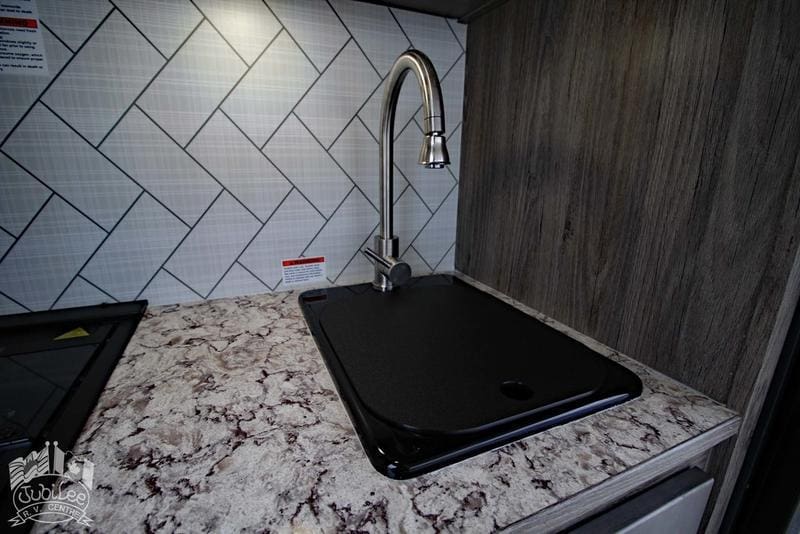 4E99D177-119D-4BA9-9EB7-7984E4C64AD2