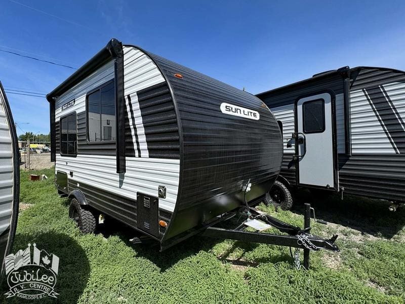 5931E007-DF0D-4563-B579-BFBB6D97CCA8