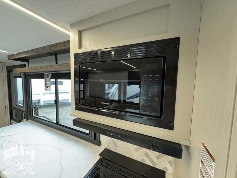 63A8C0EE-CF1D-469C-9FA9-59DC42E7AF2A