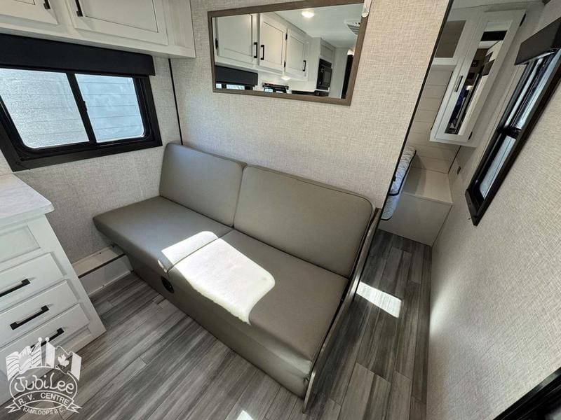 79F24AE1-9D9A-4591-8ABB-5EF7575081A2