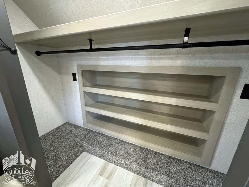 7D2785E1-9E97-4AF0-82B9-D1F81C069D98