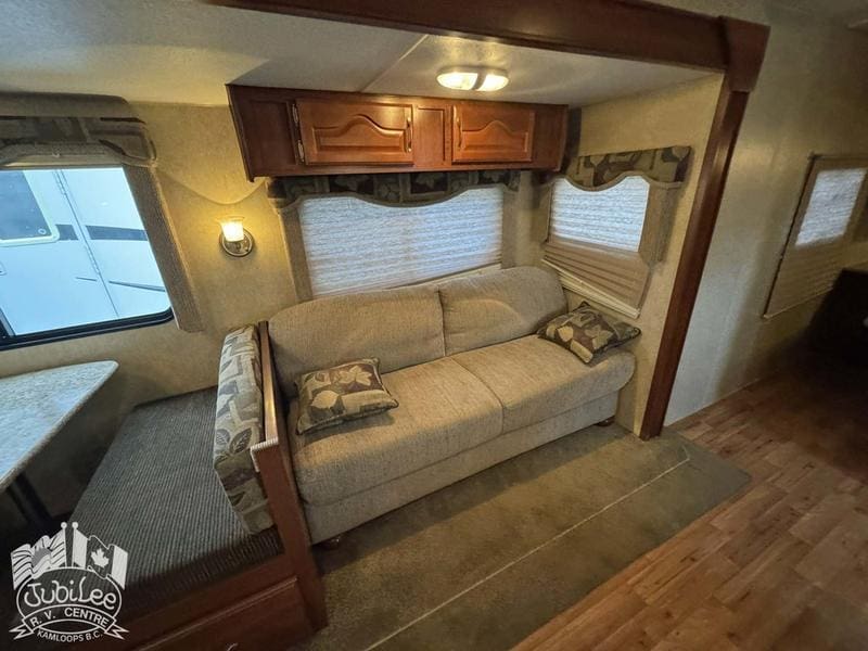 8F829B8C-EE96-4159-B8FA-0FD30993C107