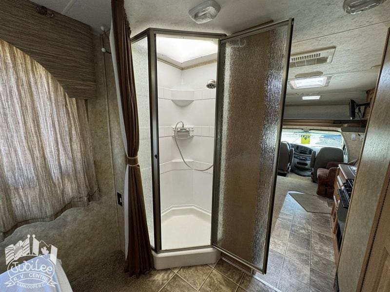 8FCBD09E-FED7-4842-BA6B-A2ACACD4AF94