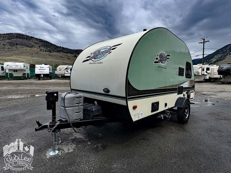 93A4BB81-9B9D-4D71-8C87-6F01BFE6EBA9