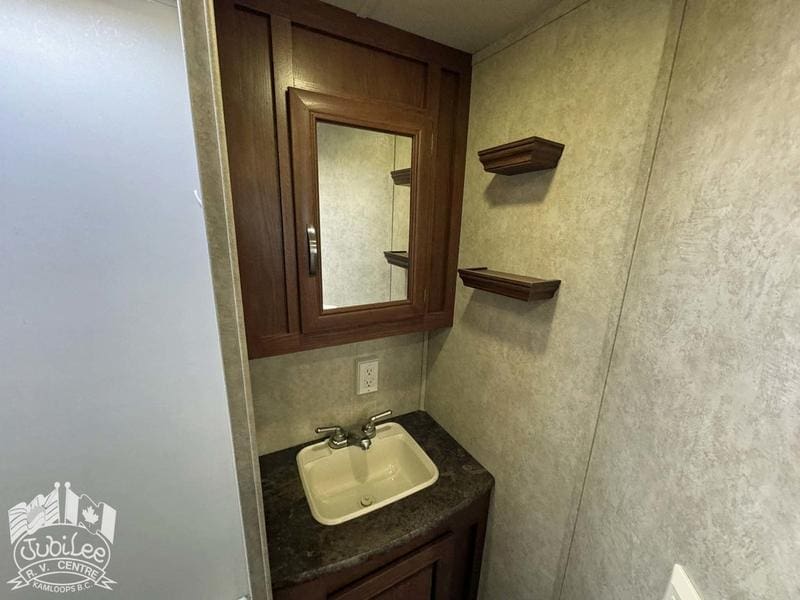 9C69BF76-ABC5-44D8-A138-0B30D0329745