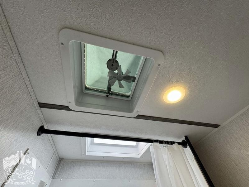 A19F2C5C-9323-4E21-8A7E-A72303CD1802