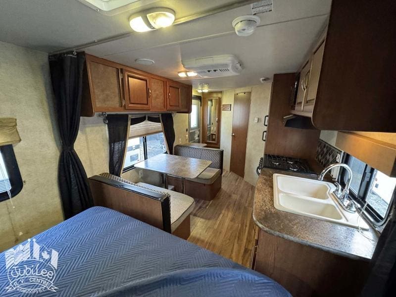 A5916C13-0A46-4B59-B8B8-8896ACF7E1B7