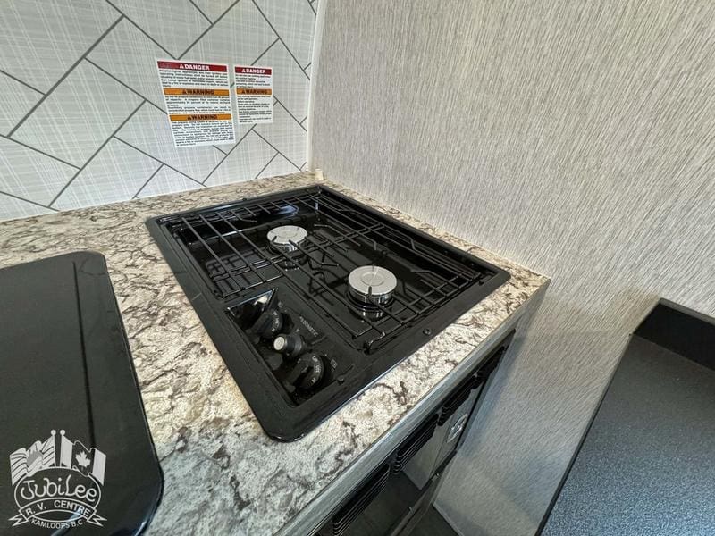 A789CECD-D366-4A16-9390-2605E9456891