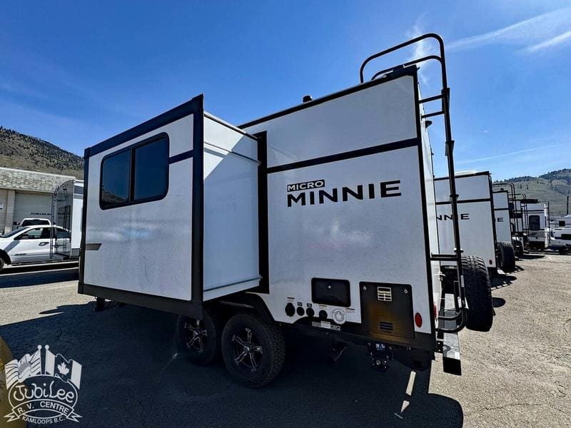 B0A38F36-18AB-41AC-91E9-B7CD69251833