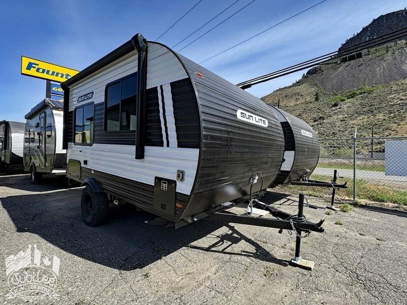 B3272873-5DC2-4C3C-89A1-E289E41DC356