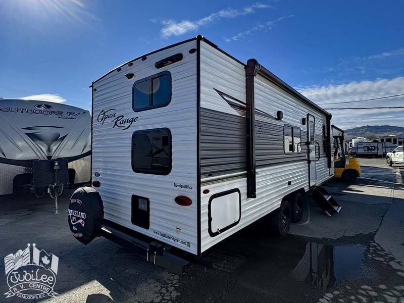 BB6F992B-FC80-4456-ABCC-0C23D2B62E7F