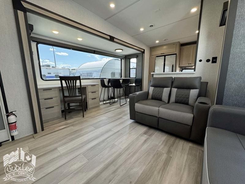 BCCD0DCD-973F-49FD-88C0-5EAE4F205378