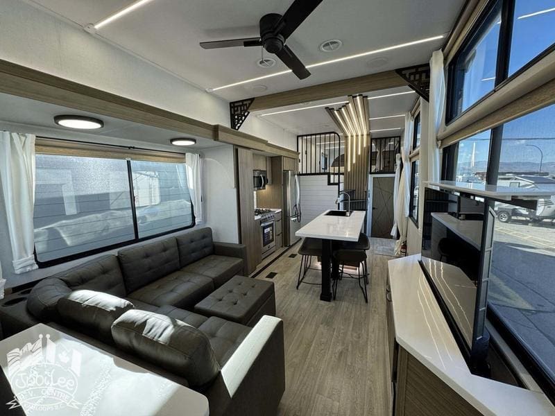 D042D995-93F5-4AAC-B8D0-1AEB5B15226D