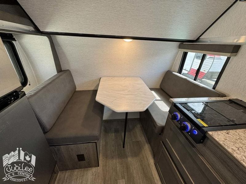 D8926AAB-9934-48CE-B2BC-F095899EDD16