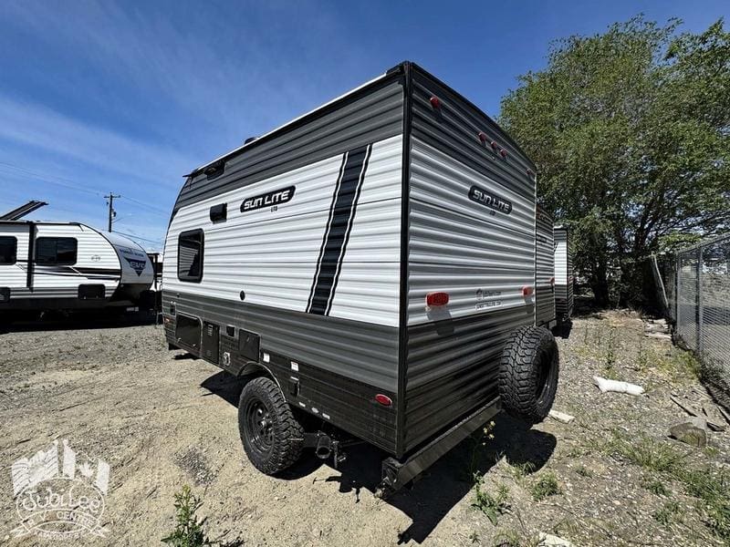 E57E9DCF-DF7E-45C4-AFC8-8993CAAADBA7