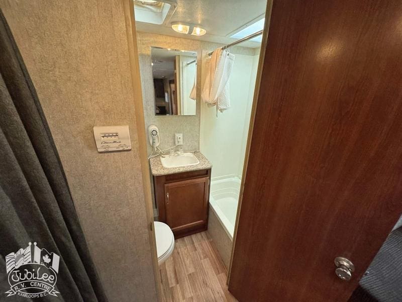 F08B263E-252B-40E5-BA92-C59F7ADBAA50