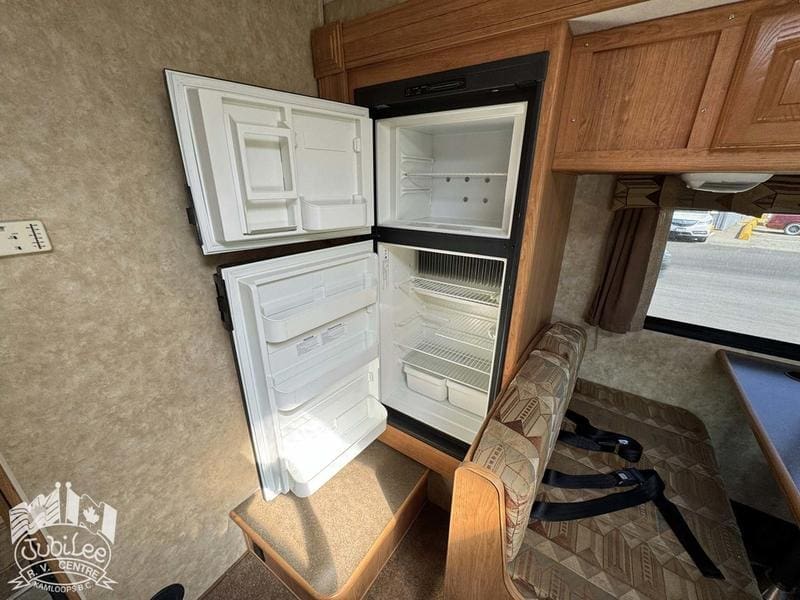 FA14A7F8-6043-4A23-8C42-748E667F79EC