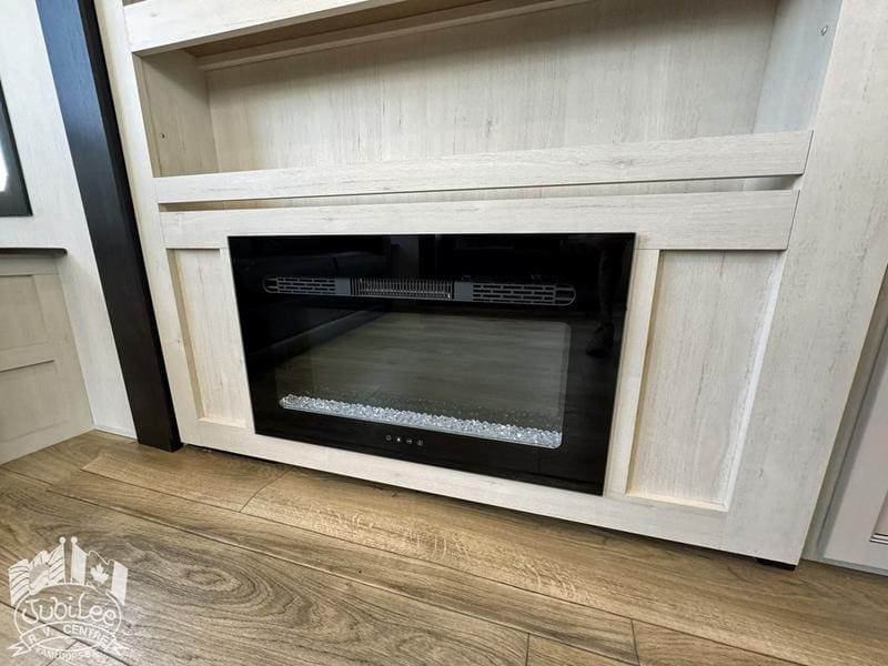 FC54100B-B112-4AFA-9F96-BCDCC59DC51A