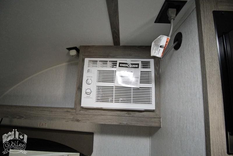 FCD2E961-6C4B-4255-99F8-8D939067A53F